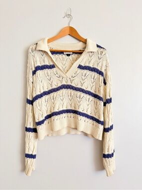 Universal Thread Cream & Navy Striped Sweater